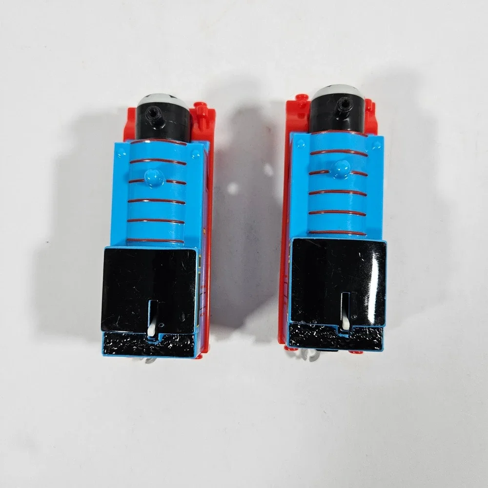 Thomas & Friends TrackMaster Motorized Thomas Engine Lot of 2 Mattel 2013 Blue